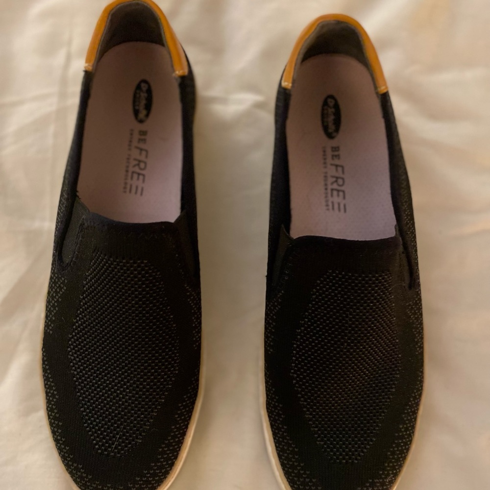 Dr. Scholl’s slip on sneakers